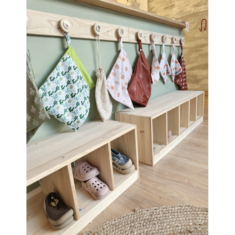 Porte-manteau mural avec 5 supports en bois VERA
