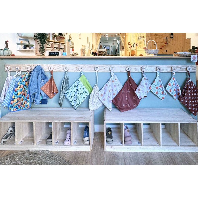 Porte-manteau mural avec 5 supports en bois VERA