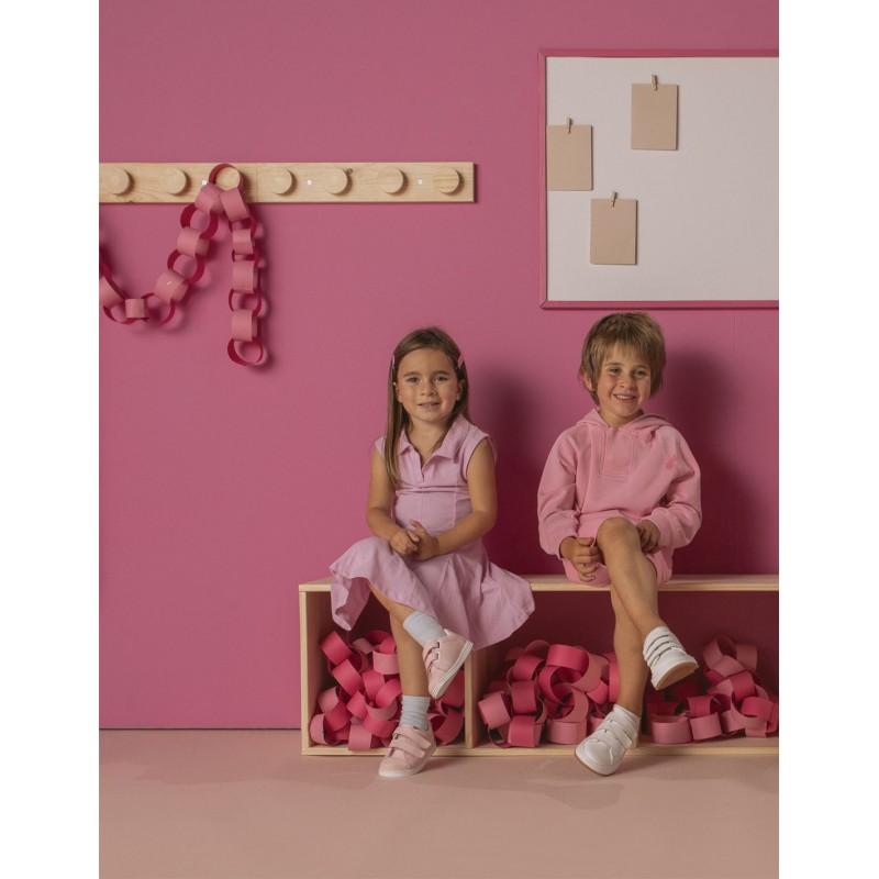 Porte-manteau mural avec 4 supports en bois VERA