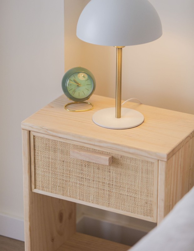 Table de chevet en raphia et en bois naturel AURA