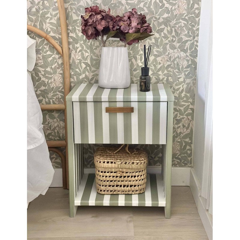 Table de chevet en pin VITA avec un tiroir