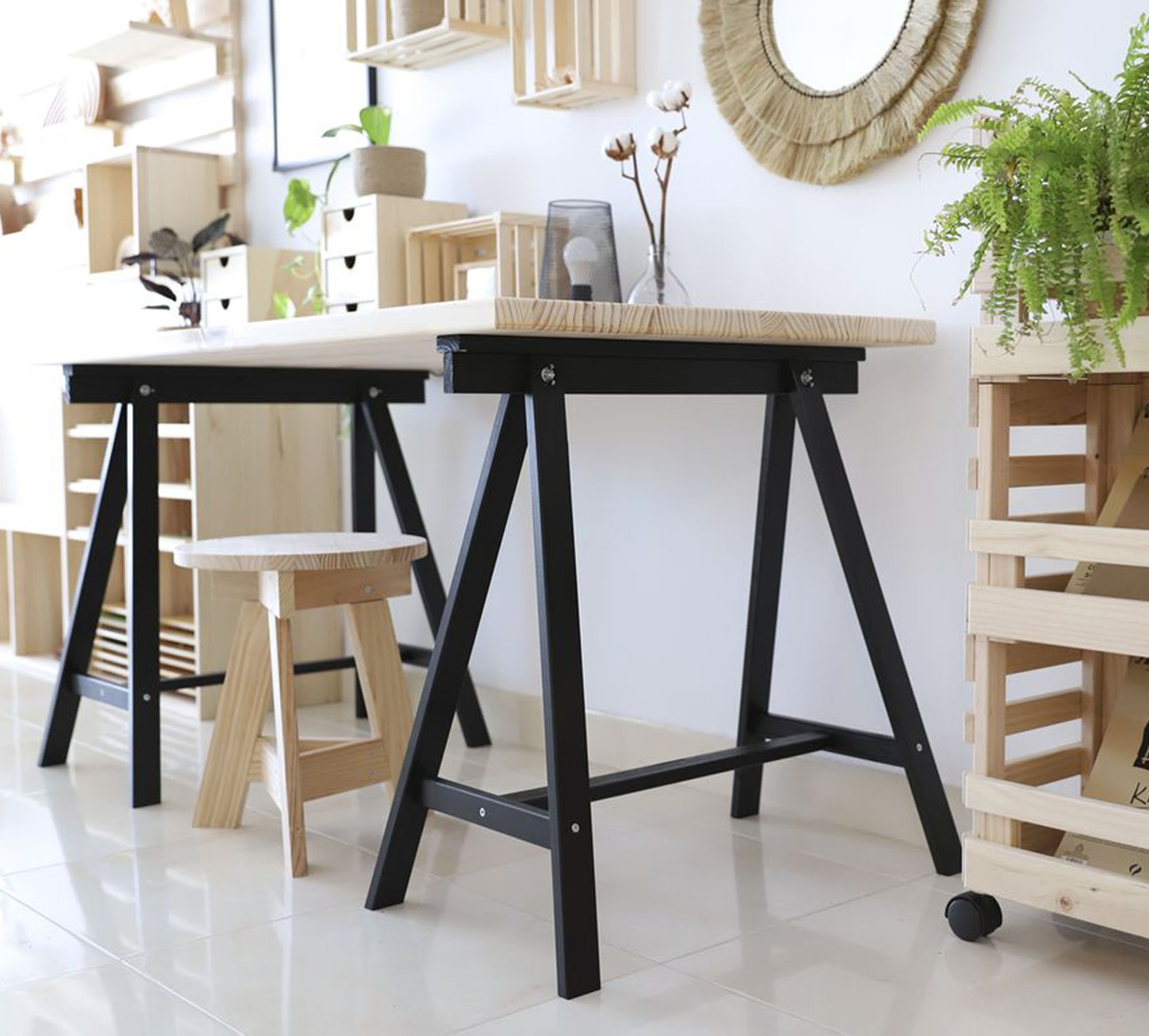 Comment choisir un bureau en verre pour un espace de travail moderne ? - Bureau store